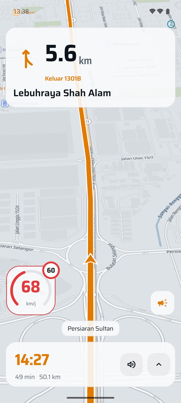 Navigasi di Lebuhraya Shah Alam: meter laju merah pada 68 km/j dalam zon 60.